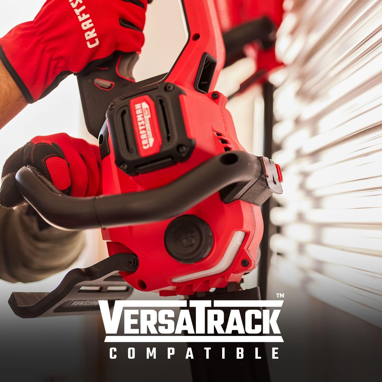 CRAFTSMAN V20 12" chainsaw, lightweight, 5Ah battery & charger included